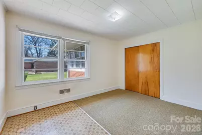 116 Crest Street, Mount Holly, NC 28120 - Photo 7