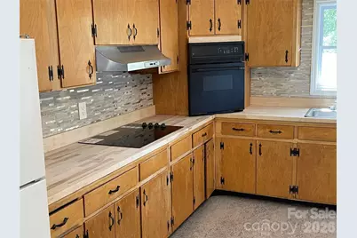 822 Azalea Avenue, Black Mountain, NC 28711 - Photo 15