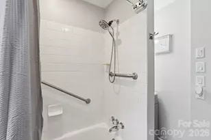 9202 Elgin Dr, Charlotte, NC 28214 - Photo 33