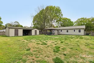 9202 Elgin Dr, Charlotte, NC 28214 - Photo 45