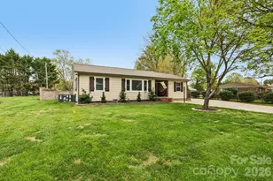 9202 Elgin Dr, Charlotte, NC 28214 - Photo 45