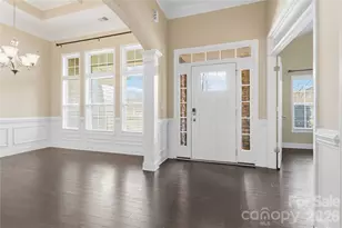 8830 Artesa Mill Ln, Charlotte, NC 28214 - Photo 5