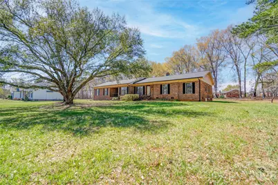431 N Main Street, Shelby, NC 28152 - Photo 1