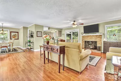 238 Park Lane, Hendersonville, NC 28791 - Photo 7