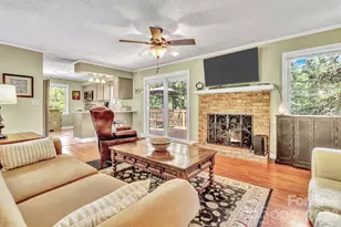 238 Park Ln, Hendersonville, NC 28791 - Photo 13