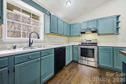 373 Fox Trace Drive, Sylva, NC 28779 - Photo 15