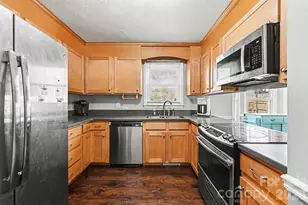 3408 Farm Lake Dr, Concord, NC 28027 - Photo 9