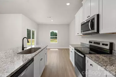 6622 Fairford Drive, Charlotte, NC 28215 - Photo 7