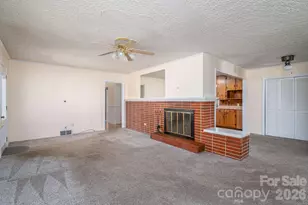 608 N State St, Lincolnton, NC 28092 - Photo 9