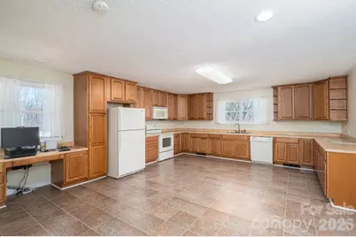 608 N State Street, Lincolnton, NC 28092 - Photo 15