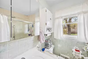 2432 Lynn Dr, Gastonia, NC 28054 - Photo 13