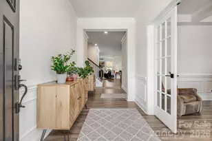 574 Fox Cove Rd, Hendersonville, NC 28792 - Photo 5