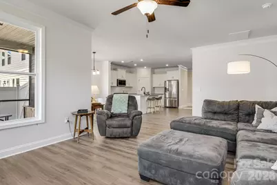 574 Fox Cove Road, Hendersonville, NC 28792 - Photo 19