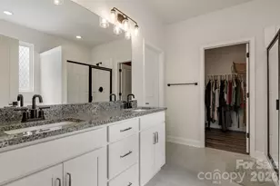 574 Fox Cove Rd, Hendersonville, NC 28792 - Photo 25