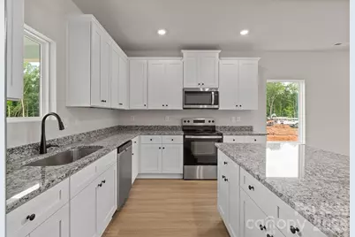 6614 Fairford Drive, Charlotte, NC 28215 - Photo 7