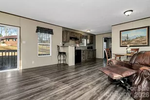 44 Tuttle Rd, Hendersonville, NC 28792 - Photo 33