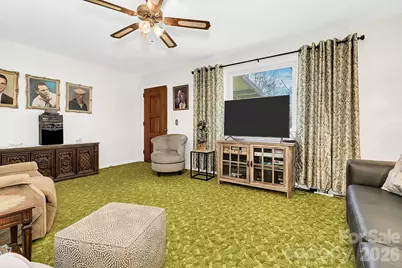 44 Tuttle Road, Hendersonville, NC 28792 - Photo 15