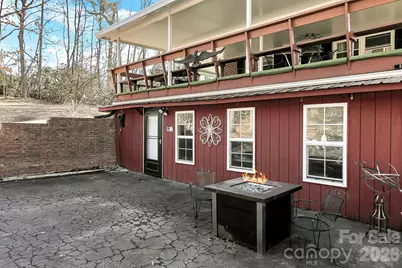 44 Tuttle Road, Hendersonville, NC 28792 - Photo 5