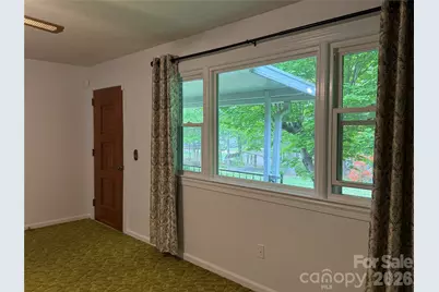 44 Tuttle Road, Hendersonville, NC 28792 - Photo 17