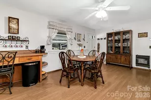 44 Tuttle Rd, Hendersonville, NC 28792 - Photo 15