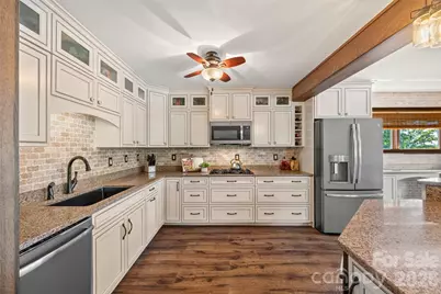 27056 Catamaran Drive, Tega Cay, SC 29708 - Photo 7