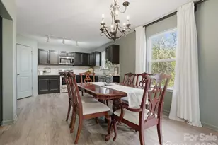 422 Perry Ln, Marshville, NC 28103 - Photo 9