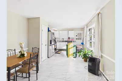 4207 Somerdale Lane, Charlotte, NC 28205 - Photo 7