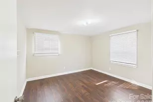 4207 Somerdale Ln, Charlotte, NC 28205 - Photo 15