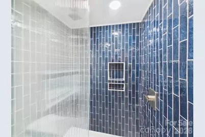 4207 Somerdale Lane, Charlotte, NC 28205 - Photo 17