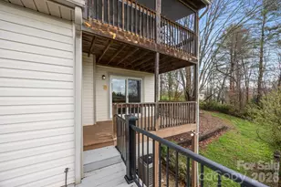 234 Justice Ridge Rd, Candler, NC 28715 - Photo 7