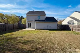 3461 E Fairmeadow Dr, Lancaster, SC 29720 - Photo 5