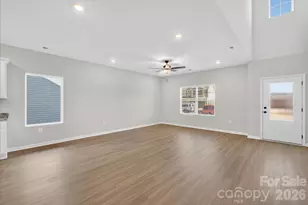 3611 Clover Vly Dr, Gastonia, NC 28052 - Photo 3