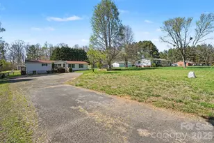 1915 Beth Haven Church Rd, Denver, NC 28037 - Photo 3