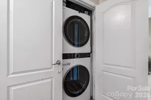 233 Appeldoorn Cir, Asheville, NC 28803 - Photo 15