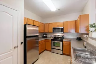 233 Appeldoorn Cir, Asheville, NC 28803 - Photo 5