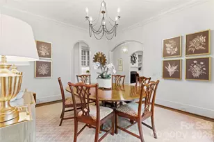 2837 Forest Dr, Charlotte, NC 28211 - Photo 7