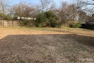 1020 Concord Ave, Monroe, NC 28110 - Photo 9