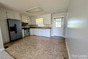 3664 Wyant Rd, Vale, NC 28168 - Photo 5