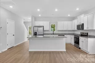 3639 Clover Vly Dr, Gastonia, NC 28052 - Photo 5