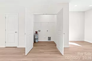 1128 N 14th St, Bessemer City, NC 28016 - Photo 17