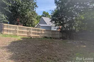 131 Diamond Dr, Mooresville, NC 28117 - Photo 21