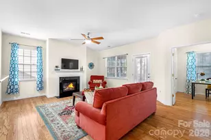 1016 Wells Ln, Fort Mill, SC 29707 - Photo 9