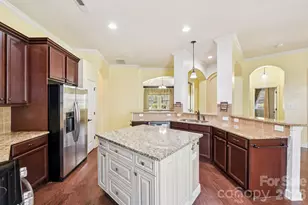 6738 Eastfield Park Dr, Charlotte, NC 28269 - Photo 11