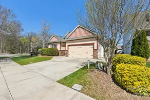 6738 Eastfield Park Dr, Charlotte, NC 28269 - Photo 3