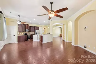 6738 Eastfield Park Drive, Charlotte, NC 28269 - Photo 7