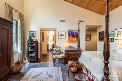 33 Robinson Creek Road, Asheville, NC 28803 - Photo 23