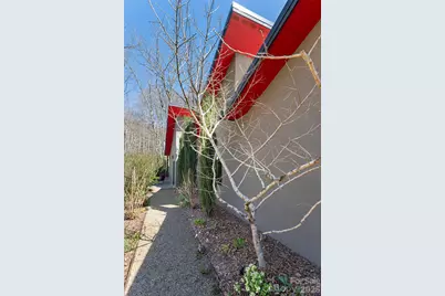 33 Robinson Creek Road, Asheville, NC 28803 - Photo 37