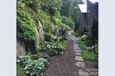 33 Robinson Creek Road, Asheville, NC 28803 - Photo 17