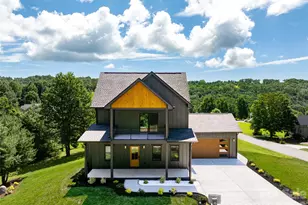 253 Eagles Eye Dr, Hendersonville, NC 28792 - Photo 33