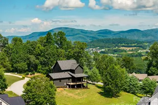 253 Eagles Eye Dr, Hendersonville, NC 28792 - Photo 31